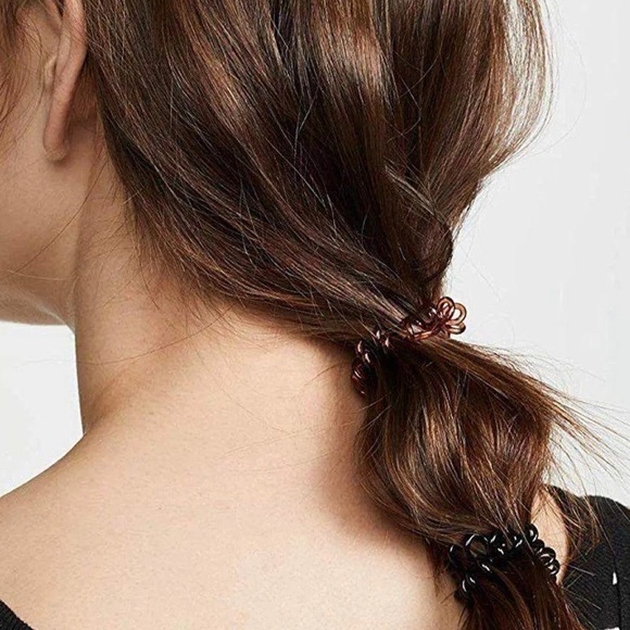 🎄150 Mini Spiral Hair Tie Favor Set – Cute, Colorful & Practical! - Picture 10 of 10